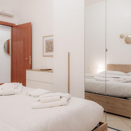 Bnbutler - Pellegrino Rossi, 42 - Ampio E Comodo Per 5 Milan Exterior photo